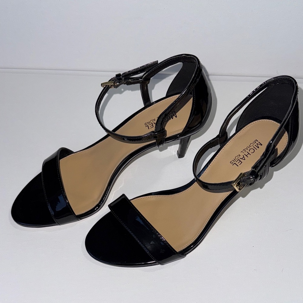 Michael Kors Black Patent Heels size 7 - Picture 4 of 16